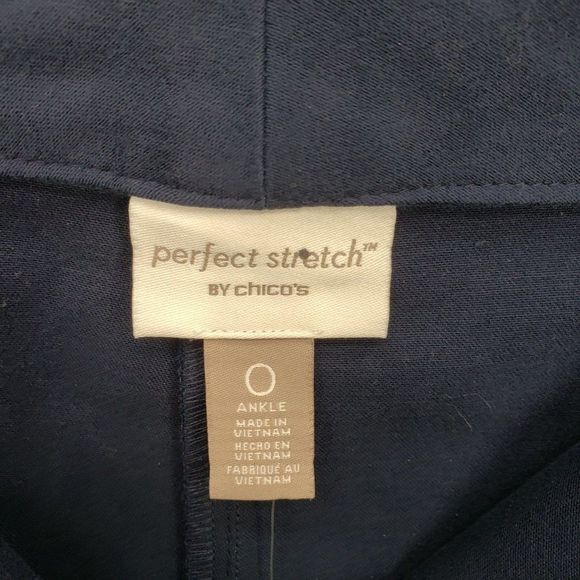 Chico's Women's Navy Blue Perfect Stretch Slim Leg Ankle 570255765 Pants 0 4 - Picture 3 of 13